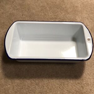 Loaf pan white with blue trim. Never used.